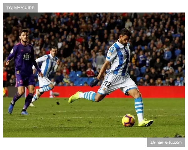 科莫主场迎战莱切,欧战资格与保级生死战今晚22点打响